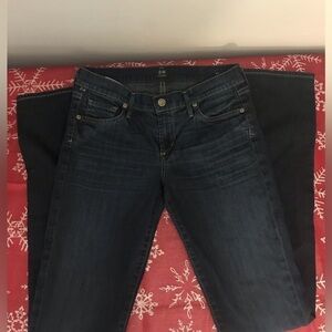 Citizen of Humanity Ava Low Rise Straight leg dark denim size 28